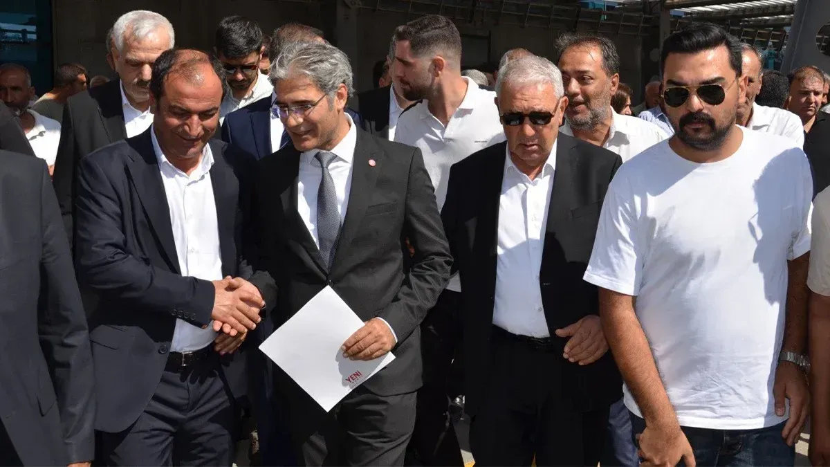 Yeni Parti Şanlıurfa'da 5 ilçenin başkanları belli oldu